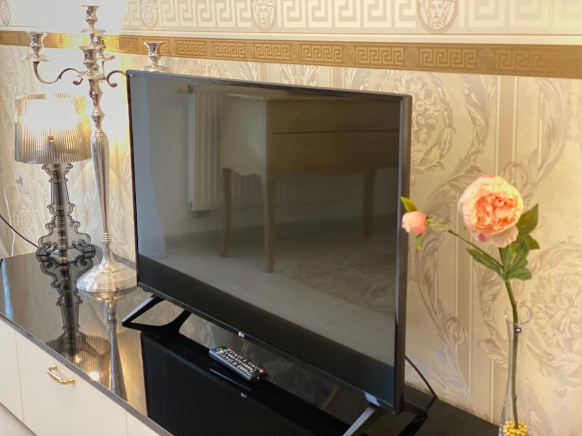 Zara Luxury Apartments The Absolute Center Of ชิลินา ภายนอก รูปภาพ